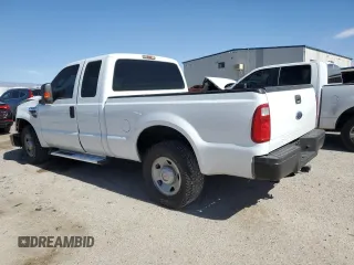 2008 Ford Super Duty F-250 SRW XL with VIN 1FTNX20568EE17694, listed as a Copart auction lot 45038695 with 32,272 mi miles and Salvage Title. Bid and sale history available at carsss.com. Image 2.
