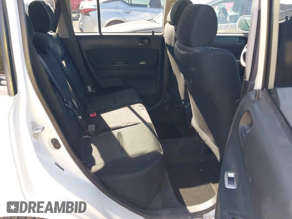 2006 Scion xB z VIN JTLKT324564091757, wystawiony jako IAAI lot #41767108 z przebiegiem 325 884 mil mil oraz . Historia ofert i sprzedaży dostępna na DreamBid. Obrazek 8.
