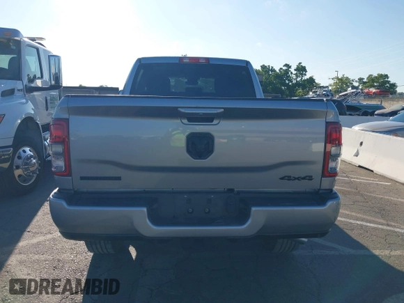 2020 Ram 2500 Big Horn with VIN 3C6UR5DL0LG282821, listed as a IAAI auction lot 42703919 with 55,160 mi miles and . Bid and sale history available at DreamBid. Image 17.