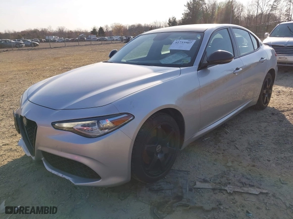 2017 Alfa Romeo Giulia with VIN ZARFAEDN1H7536541, listed as a IAAI auction lot 41733907 with 69,885 mi miles. Bid and sale history available at carsss.com. Image 17.