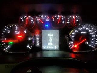 2015 Chevrolet Silverado 1500 Work Truck with VIN 1GCNCPEH4FZ438268, listed as a Copart auction lot 44029275 with 190,885 mi miles and Salvage Title. Bid and sale history available at DreamBid. Image 9.