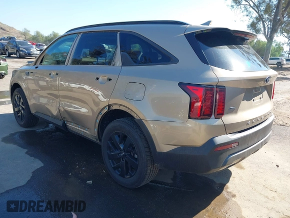 2021 Kia Sorento S with VIN 5XYRLDLC6MG008163, listed as a IAAI auction lot 41647141 with 59,669 mi miles and . Bid and sale history available at DreamBid. Image 3.