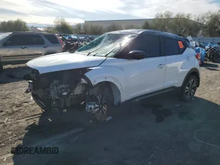 2019 Nissan Kicks SV z VIN 3N1CP5CU1KL558999, wystawiony jako Copart lot #48041815 z przebiegiem 92 343 mil mil oraz Nie do naprawy • Non repairable. Historia ofert i sprzedaży dostępna na DreamBid. Obrazek 1.