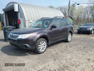 2013 Subaru Forester 2.5X Premium with VIN JF2SHADC0DH418224, listed as a IAAI auction lot 42080009 with 119,435 mi miles. Bid and sale history available at carsss.com. Image 2.
