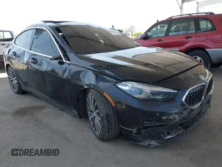 2021 BMW 2 Series 228i xDrive z VIN WBA73AK05M7G55714, wystawiony jako IAAI lot #42096309 z przebiegiem 62 320 mil mil oraz . Historia ofert i sprzedaży dostępna na DreamBid. Obrazek 1.