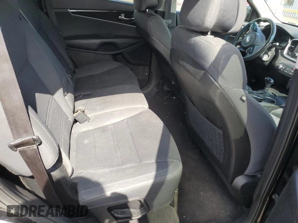 2016 Kia Sorento LX with VIN 5XYPGDA50GG137259, listed as a Copart auction lot 51826815 with Not Provided miles and Clean Title. Bid and sale history available at DreamBid. Image 11.