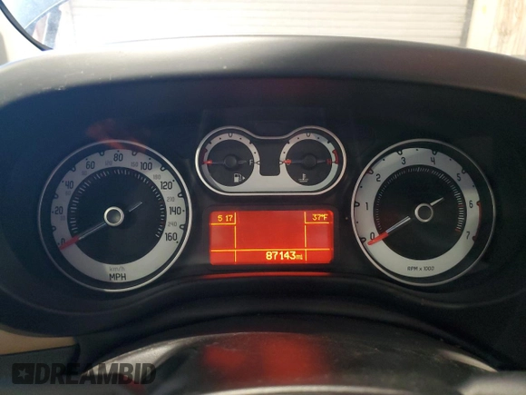 2014 FIAT 500L Lounge with VIN ZFBCFACH5EZ029048, listed as a Copart auction lot 42140285 with 87,143 mi miles and Clean Title. Bid and sale history available at DreamBid. Image 9.