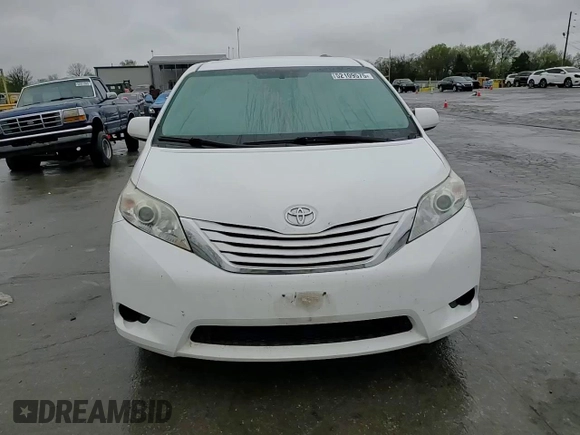 2017 Toyota Sienna LE Auto Access Seat с VIN 5TDKZ3DC4HS840442, выставлен на аукционе Copart как лот 52109575 с пробегом 124 257 миль миль и На запчасти • Non repairable. История ставок и продаж доступна на DreamBid. Изображение 15.