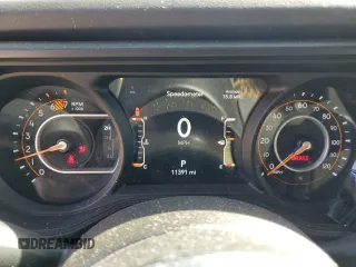2024 Jeep Wrangler Sahara z VIN 1C4PJXEG9RW242600, wystawiony jako Copart lot #49297285 z przebiegiem 11 391 mil mil oraz Szkoda całkowita • Salvage title. Historia ofert i sprzedaży dostępna na DreamBid. Obrazek 9.