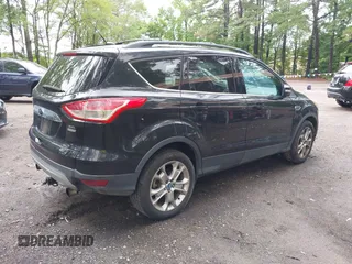 2013 Ford Escape SEL z VIN 1FMCU9H92DUA84826, wystawiony jako IAAI lot #42467606 z przebiegiem 172 334 mil mil oraz . Historia ofert i sprzedaży dostępna na DreamBid. Obrazek 4.
