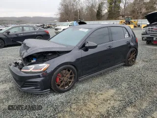 2019 Volkswagen Golf GTI S with VIN 3VW6T7AU3KM037522, listed as a Copart auction lot 43960804 with 40,397 mi miles. Bid and sale history available at carsss.com. Image 1.