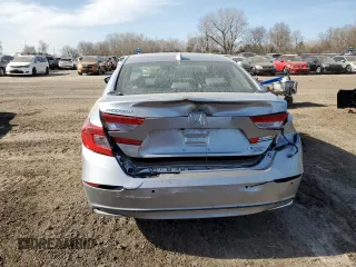 2018 Honda Accord Touring z VIN 1HGCV3F96JA010793, wystawiony jako Copart lot #48586605 z przebiegiem 41 666 mil mil oraz Szkoda całkowita • Salvage title. Historia ofert i sprzedaży dostępna na DreamBid. Obrazek 6.