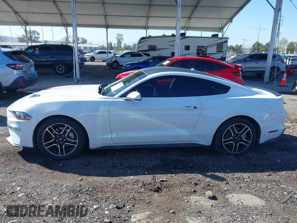 2018 Ford Mustang EcoBoost with VIN 1FA6P8TH3J5129155, listed as a IAAI auction lot 41809077 with 39,680 mi miles and . Bid and sale history available at carsss.com. Image 14.