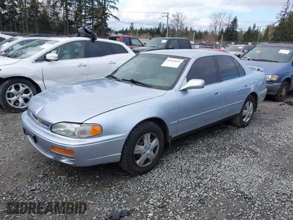 1996 Toyota Camry DX with VIN JT2BG12K2T0396941, listed as a IAAI auction lot 41593032 with 205,514 mi miles. Bid and sale history available at carsss.com. Image 17.