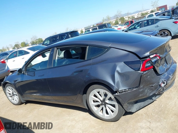 2021 Tesla Model 3 Long Range with VIN 5YJ3E1EB9MF997442, listed as a IAAI auction lot 41759875 with 87,059 mi miles. Bid and sale history available at carsss.com. Image 13.