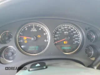 2007 Chevrolet Tahoe LTZ with VIN 1GNFC13J57R181007, listed as a Copart auction lot 56376455 with 202,161 mi miles and Salvage title. Bid and sale history available at DreamBid. Image 9.