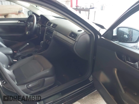 2014 Volkswagen Passat S with VIN 1VWAT7A37EC035831, listed as a IAAI auction lot 42648263 with 118,081 mi miles and . Bid and sale history available at DreamBid. Image 5.