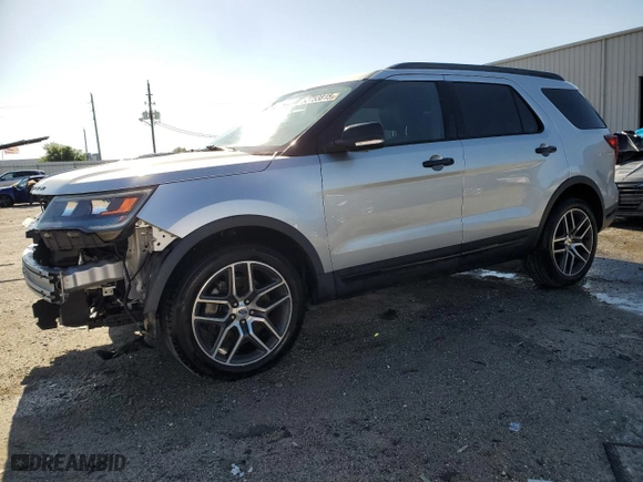2019 Ford Explorer Sport with VIN 1FM5K8GT3KGB41679, listed as a Copart auction lot 52753815 with 98,213 mi miles and Non Repairable. Bid and sale history available at carsss.com. Image 1.