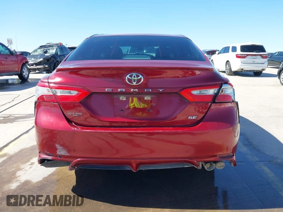 2018 Toyota Camry LE z VIN 4T1B11HK9JU583160, wystawiony jako IAAI lot #41707215 z przebiegiem 134 214 mil mil oraz . Historia ofert i sprzedaży dostępna na DreamBid. Obrazek 17.
