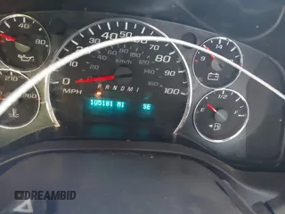 2017 GMC Savana Cargo z VIN 1GTW7AFF4H1149962, wystawiony jako IAAI lot #42215915 z przebiegiem 105 181 mil mil oraz . Historia ofert i sprzedaży dostępna na DreamBid. Obrazek 7.