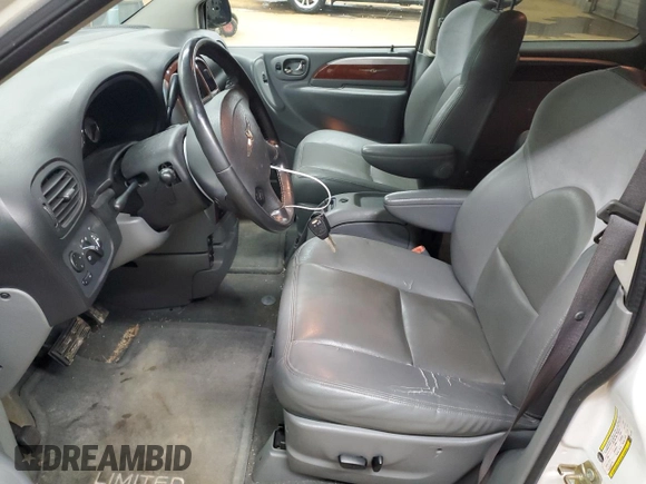 2007 Chrysler Town & Country Limited with VIN 2A8GP64L47R171635, listed as a Copart auction lot 44919485 with 172,136 mi miles and Salvage Title. Bid and sale history available at DreamBid. Image 7.