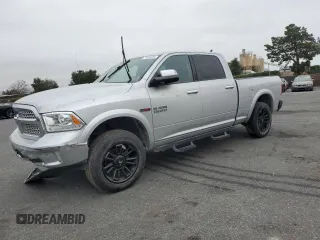 2016 Ram 1500 Laramie z VIN 1C6RR7VM7GS113810, wystawiony jako Copart lot #71612234 z przebiegiem 104 524 mil mil oraz Szkoda całkowita • Salvage title. Historia ofert i sprzedaży dostępna na DreamBid. Obrazek 1.