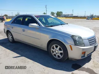 2005 Cadillac CTS z VIN 1G6DP567450146524, wystawiony jako IAAI lot #42337035 z przebiegiem 137 910 mil mil oraz . Historia ofert i sprzedaży dostępna na DreamBid. Obrazek 1.