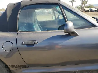 2000 BMW Z3 z VIN WBACH3345YLF71774, wystawiony jako Copart lot #75007354 z przebiegiem 170 924 mil mil oraz Szkody całkowita. Historia ofert i sprzedaży dostępna na DreamBid. Obrazek 10.