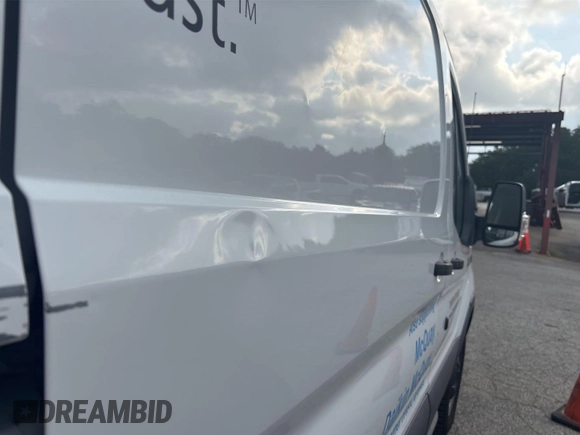 2018 Ford Transit с VIN 1FTYR1YM6JKA30051, выставлен на аукционе IAAI как лот 42556027 с пробегом 116 029 миль миль и . История ставок и продаж доступна на DreamBid. Изображение 26.