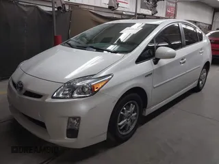 2011 Toyota Prius I with VIN JTDKN3DU1B0323839, listed as a IAAI auction lot 42099239 with 94,935 mi miles and . Bid and sale history available at DreamBid. Image 17.