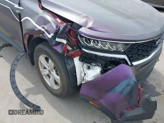 2022 Kia Sorento LX z VIN 5XYRG4LC9NG091772, wystawiony jako IAAI lot #42092771 z przebiegiem 6 753 mil mil oraz . Historia ofert i sprzedaży dostępna na DreamBid. Obrazek 6.