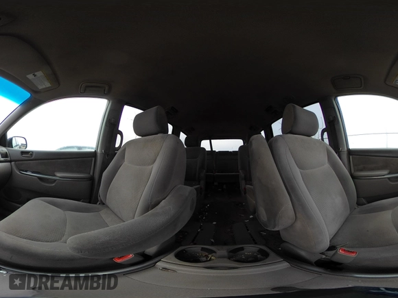 2007 Toyota Sienna CE with VIN 5TDZK23C27S006778, listed as a IAAI auction lot 41932534 with 244,921 mi miles. Bid and sale history available at carsss.com. Image 18.