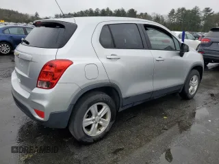 2020 Chevrolet Trax LS with VIN KL7CJNSB6LB030485, listed as a Copart auction lot 49293595 with 68,982 mi miles and Salvage Title. Bid and sale history available at carsss.com. Image 3.