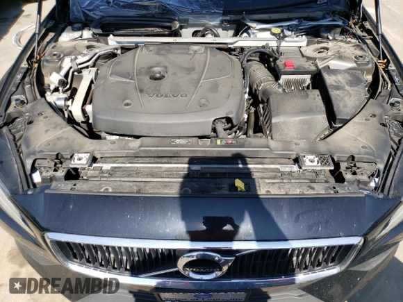 2019 Volvo S60 Momentum with VIN 7JRA22TK6KG009059, listed as a Copart auction lot 68901443 with 47,032 mi miles. Bid and sale history available at carsss.com. Image 11.