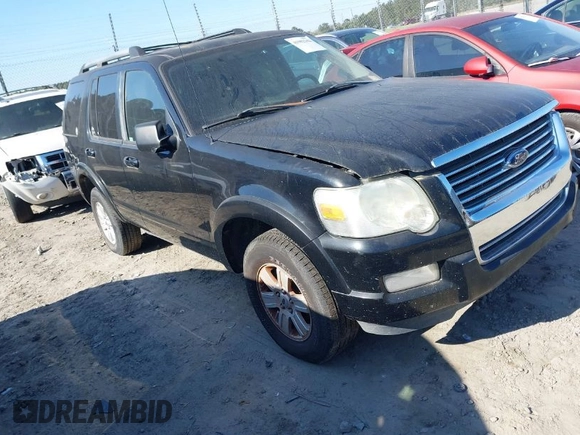 2010 Ford Explorer XLT with VIN 1FMEU6DEXAUA11919, listed as a IAAI auction lot 41982142 with 216,630 mi miles. Bid and sale history available at carsss.com. Image 1.