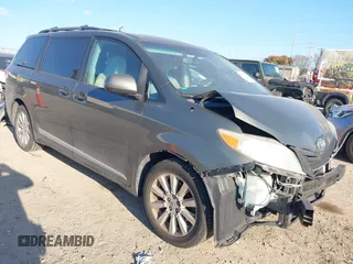 2012 Toyota Sienna LE with VIN 5TDJK3DCXCS039801, listed as a IAAI auction lot 41483248 with 165,548 mi miles. Bid and sale history available at carsss.com. Image 1.