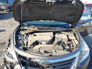 2015 Nissan Altima 2.5 S with VIN 1N4AL3AP8FC172637, listed as a IAAI auction lot 41617876 with 162,290 mi miles. Bid and sale history available at carsss.com. Image 10.