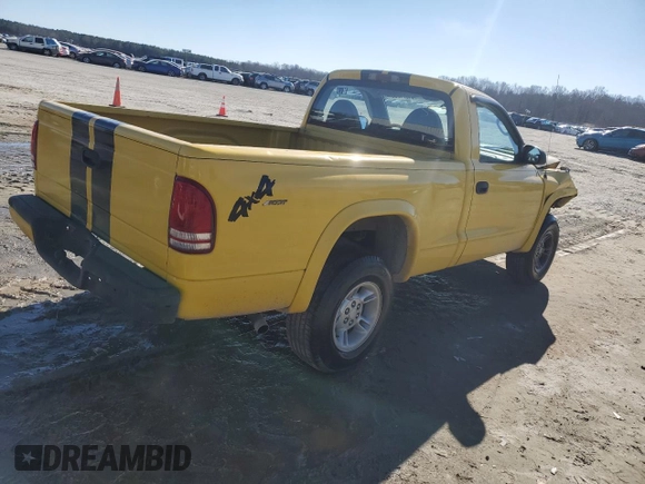 1999 Dodge Dakota with VIN 1B7GG26X4XS148631, listed as a Copart auction lot 41374055 with 304,160 mi miles and Salvage Title. Bid and sale history available at carsss.com. Image 3.