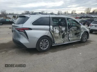 2021 Toyota Sienna LE z VIN 5TDBRKEC2MS031556, wystawiony jako Copart lot #42641195 z przebiegiem 55 211 mil mil oraz Szkoda całkowita • Salvage title. Historia ofert i sprzedaży dostępna na DreamBid. Obrazek 3.