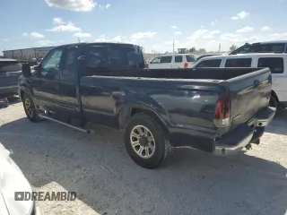 2001 Ford Super Duty F-250 XL with VIN 1FTNX20F11EB96715, listed as a Copart auction lot 77095794 with 300,896 mi miles and Non Repairable. Bid and sale history available at carsss.com. Image 2.