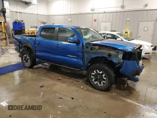 2016 Toyota Tacoma SR with VIN 3TMCZ5AN0GM019083, listed as a Copart auction lot 45275535 with 92,626 mi miles and Clean Title. Bid and sale history available at DreamBid. Image 4.