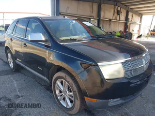 2008 Lincoln MKX with VIN 2LMDU68C78BJ24218, listed as a IAAI auction lot 41227522 with 180,137 mi miles. Bid and sale history available at carsss.com. Image 1.