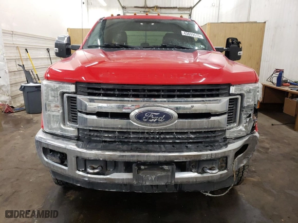 2017 Ford Super Duty F-350 SRW Lariat with VIN 1FT8X3B63HEB64195, listed as a Copart auction lot 43699675 with 92,612 mi miles and Salvage Title. Bid and sale history available at carsss.com. Image 5.