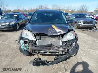 2011 Honda CR-V SE with VIN 5J6RE3H43BL004508, listed as a IAAI auction lot 41952270 with 212,502 mi miles. Bid and sale history available at carsss.com. Image 13.