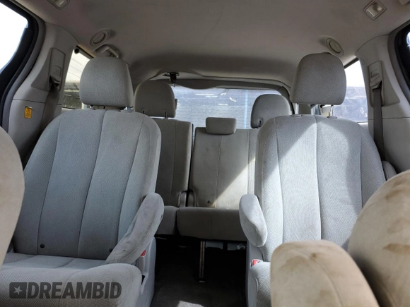 2011 Toyota Sienna with VIN 5TDZK3DC6BS032409, listed as a Copart auction lot 50069725 with 231,085 mi miles and Salvage Title. Bid and sale history available at carsss.com. Image 10.