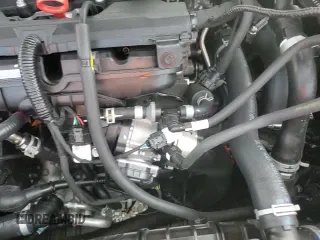 2025 Hyundai Kona N Line S with VIN KM8HBCA33SU251352, listed as a Copart auction lot 52631085 with 2,667 mi miles and Salvage title. Bid and sale history available at DreamBid. Image 14.