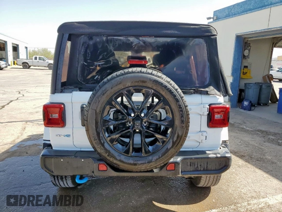 2024 Jeep Wrangler Sahara with VIN 1C4RJXP64RW274769, listed as a Copart auction lot 55928655 with Not provided miles and Clean title. Bid and sale history available at DreamBid. Image 6.