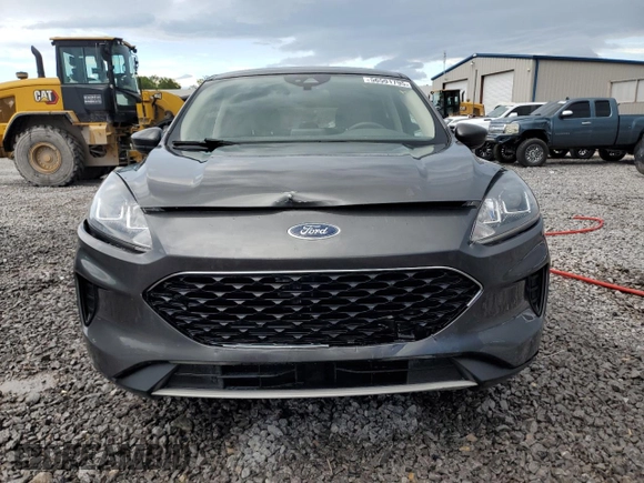 2020 Ford Escape SE with VIN 1FMCU9G61LUB01248, listed as a Copart auction lot 56591795 with 76,638 mi miles and Salvage title. Bid and sale history available at DreamBid. Image 5.