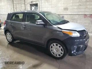 2014 Scion xD z VIN JTKKUPB4XE1041963, wystawiony jako Copart lot #88679835 z przebiegiem 80 320 mil mil oraz Szkoda całkowita • Salvage title. Historia ofert i sprzedaży dostępna na DreamBid. Obrazek 4.