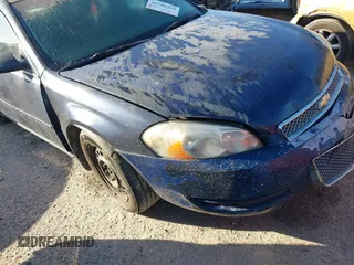 2007 Chevrolet Impala Police Pkg Police Pkg 9C1 with VIN 2G1WS55R179239235, listed as a IAAI auction lot 41700269 with 190,198 mi miles. Bid and sale history available at carsss.com. Image 17.